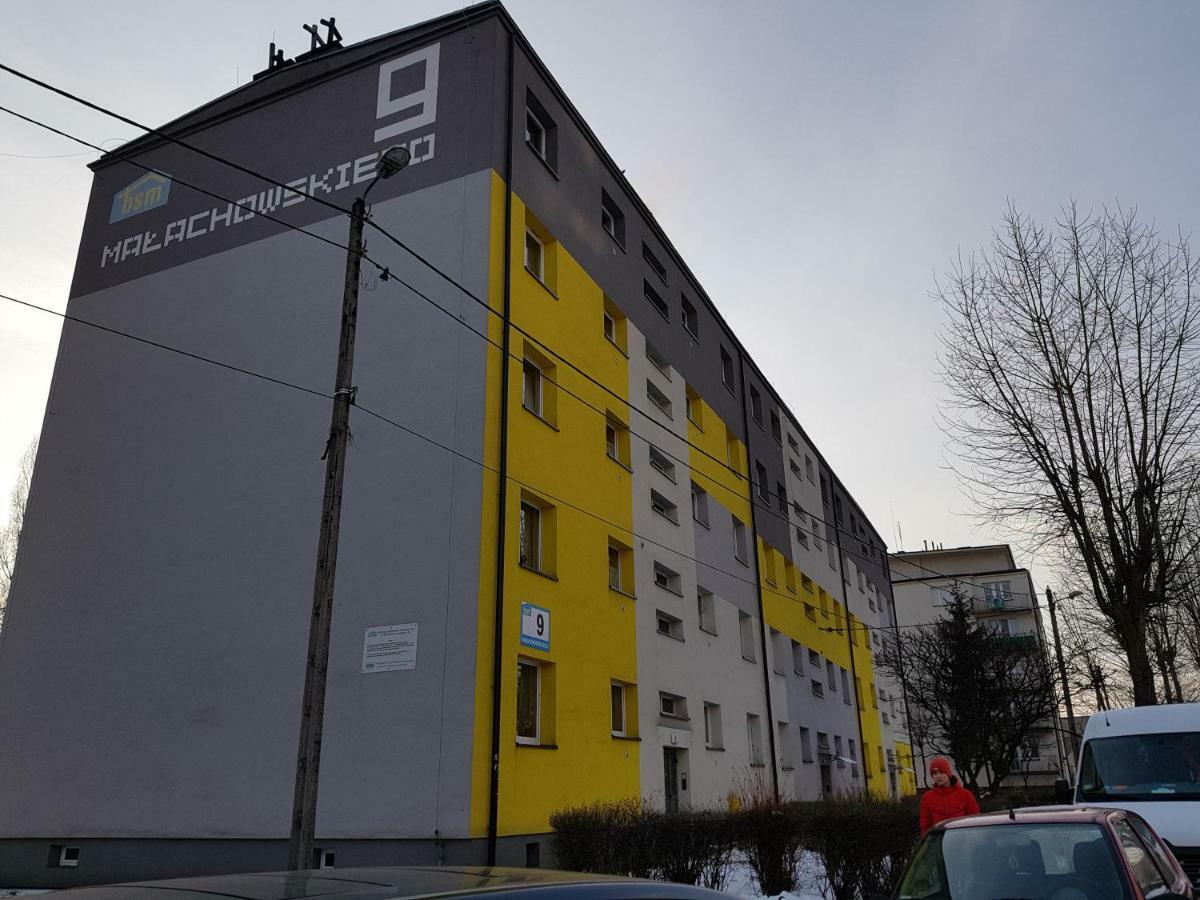 Apartamenty Rest Studio Self Check-In 24H Битом Екстериор снимка