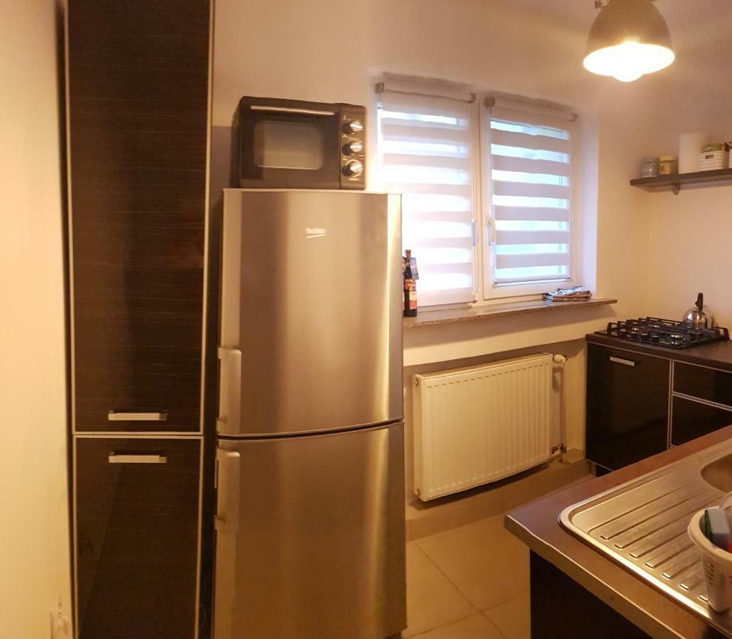 Apartamenty Rest Studio Self Check-In 24H Битом Екстериор снимка